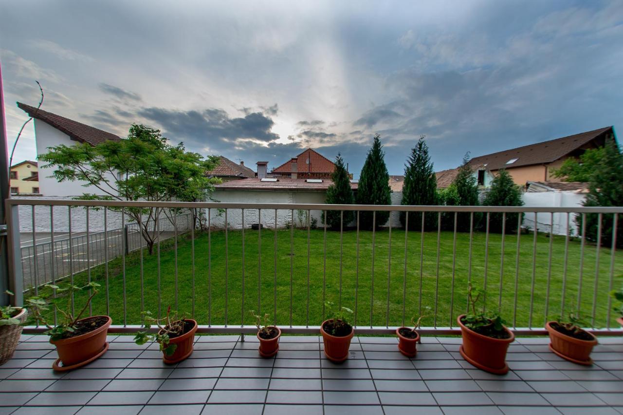 Terezianum Apartments, Free Parking Sibiu Exterior photo
