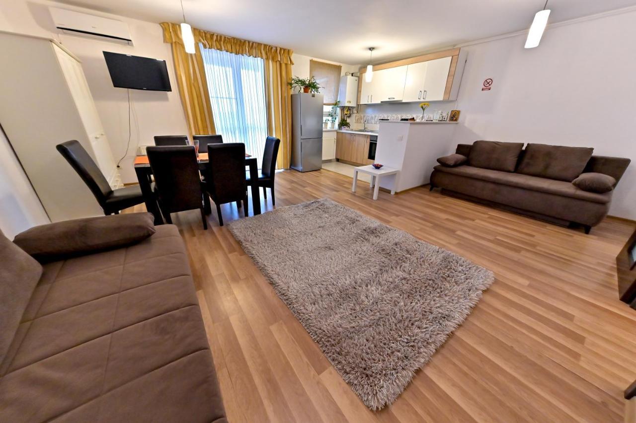 Terezianum Apartments, Free Parking Sibiu Exterior photo
