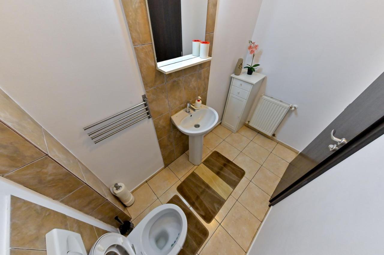 Terezianum Apartments, Free Parking Sibiu Exterior photo